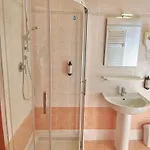 Sottoassisi - Gasthuis 3*