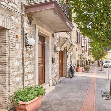 Pensjonat Sottoassisi - 3*