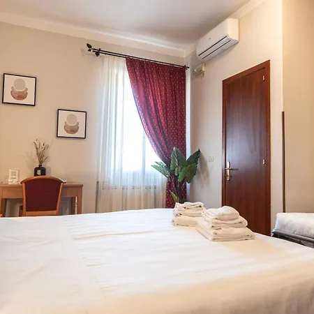 Konukevi Sottoassisi - 3*